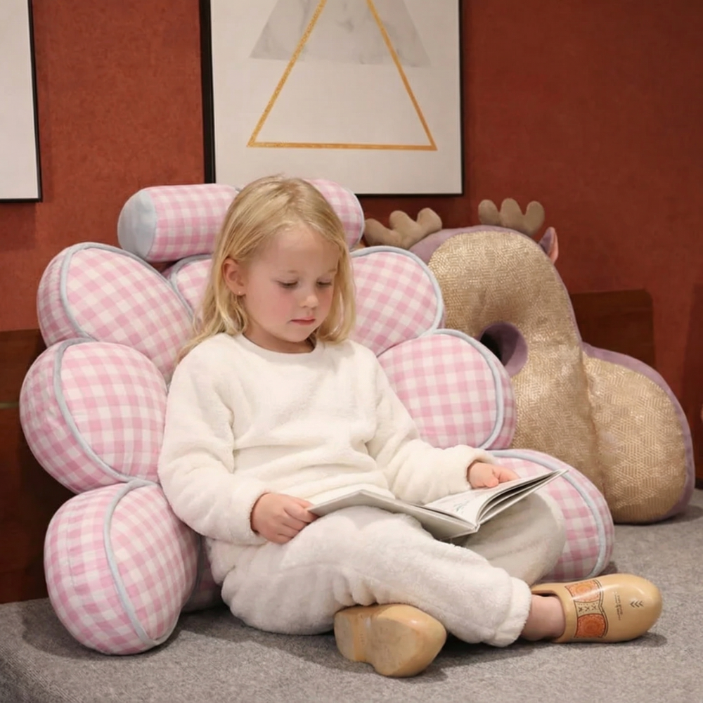 Viona Bloom Petal Plush Flower Cushion Toy — Clean Cozy Comfort