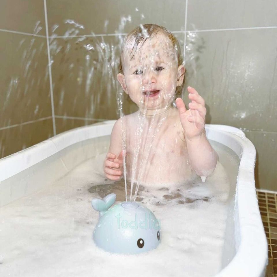 SplashWhale LED Baby Bath Toy — Calming Water Play Fun